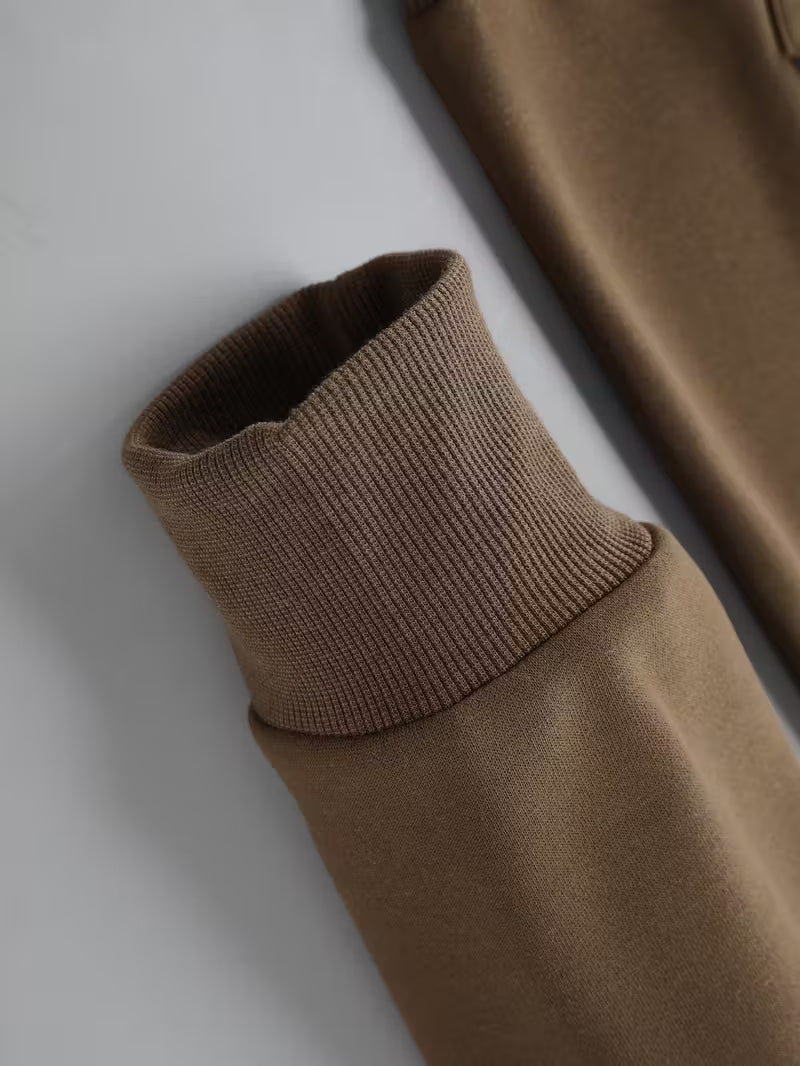 Mythical Speed Hoodie – Porsche 911 Graphic | Streetwear for Motorsport Enthusiasts